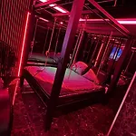 Bdsm Z Jacuzzi Duzym Tarasem I Balia Zewnetrzna Apartment Bydgoszcz