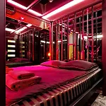 Bdsm Z Jacuzzi Duzym Tarasem I Balia Zewnetrzna Apartment *