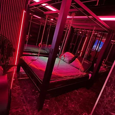 Bdsm Z Jacuzzi Duzym Tarasem I Balia Zewnetrzna Appartement Bydgoszcz