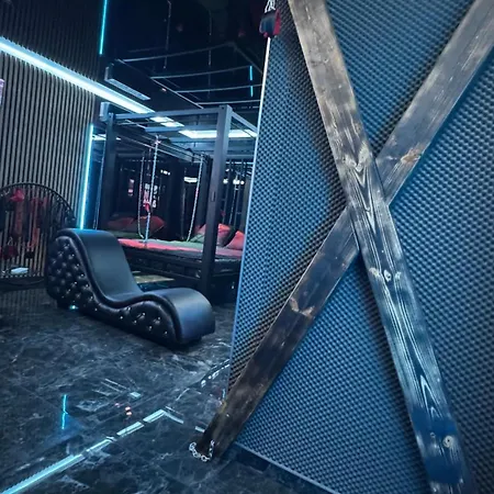 Appartement Bdsm Z Jacuzzi Duzym Tarasem I Balia Zewnetrzna *
