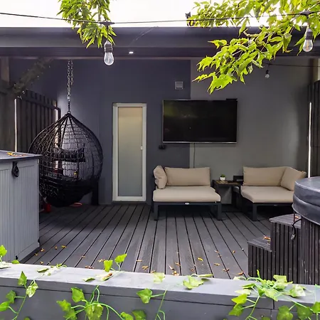 Lejlighed Bdsm Room Bydgoszcz Z Jacuzzi Duzym Tarasem I Balia Zewnetrzna