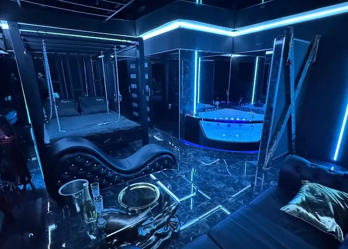 Apartment Bdsm Room Bydgoszcz Z Jacuzzi Duzym Tarasem I Balia Zewnetrzna Bydgoszcz