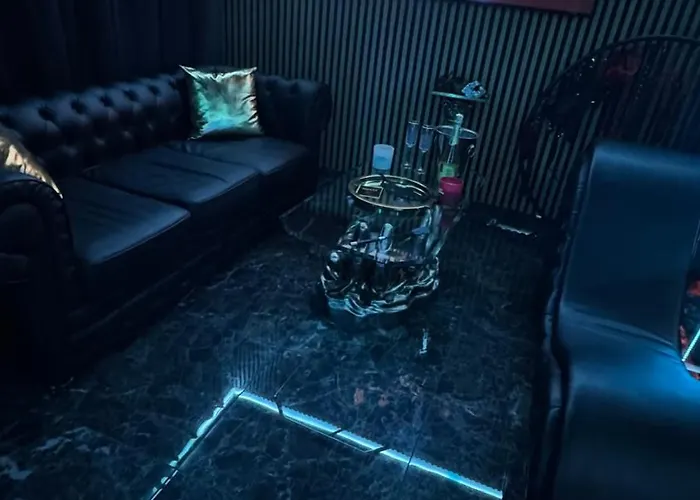 Lejlighed Bdsm Room Bydgoszcz Z Jacuzzi Duzym Tarasem I Balia Zewnetrzna Bydgoszcz