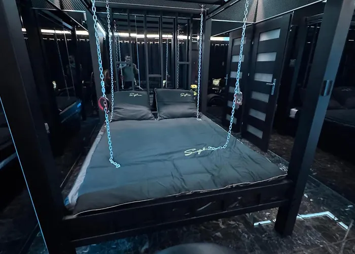 Bdsm Z Jacuzzi Duzym Tarasem I Balia Zewnetrzna * Bydhošť